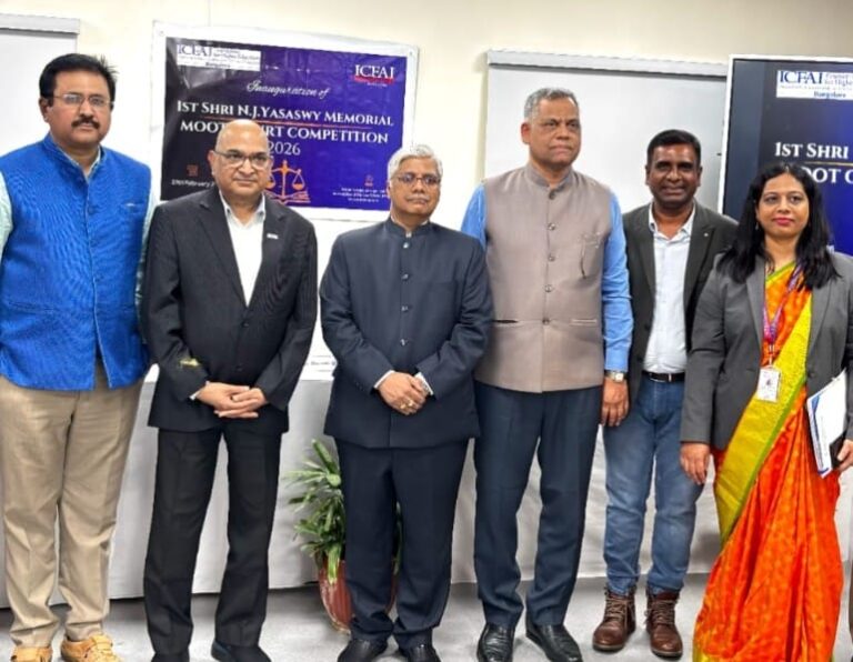 ಐಸಿಎಫ್ಐ ಲಾ ಸ್ಕೂಲ್. ನಲ್ಲಿ ಅಣಕು ನ್ಯಾಯಾಲಯ ಸ್ಪರ್ಧೆಗೆ ಹೈಕೋರ್ಟ್ ನ್ಯಾಯಮೂರ್ತಿ ರವಿ ಹೊಸಮನಿ ಚಾಲನೆ