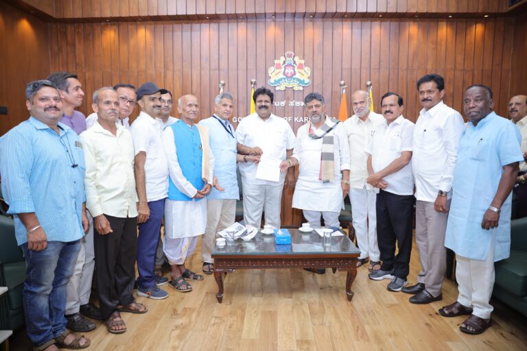 ಅಮನಿ ಕೆರೆ ತೋಟಿ ಏತ ನೀರಾವರಿ ಯೋಜನೆ; ರೈತರಿಗೆ ಶೀಘ್ರ ಪರಿಹಾರ: ಡಿಸಿಎಂ ಡಿ.ಕೆ. ಶಿವಕುಮಾರ್ ಭರವಸೆ