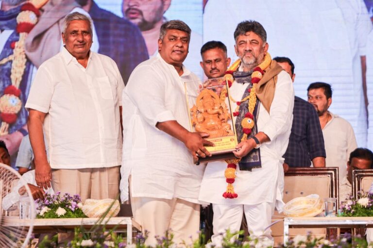 ಮೇಕೆದಾಟು ಯೋಜನೆ ಅನುಷ್ಠಾನಕ್ಕೆ ಸಹಕಾರ ನೀಡಿ ಕುಮಾರಸ್ವಾಮಿ, ಬಿಜೆಪಿ ನಾಯಕರಿಗೆ ಡಿಸಿಎಂ ಡಿ.ಕೆ.ಶಿವಕುಮಾರ್ ಸವಾಲು
