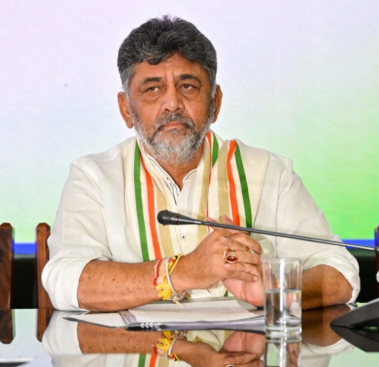 ಇಂದು ಡಿಕೆಶಿ ಪ್ರಮಾಣ ವಚನ ಸಮಾರಂಭಕ್ಕೆ ಬರ್ತಿದ್ದೀರಾ? – ಸಾರ್ವಜನಿಕರು ತಪ್ಪದೇ ಪಾಲಿಸಬೇಕಾದ ನಿಯಮಗಳಿವು