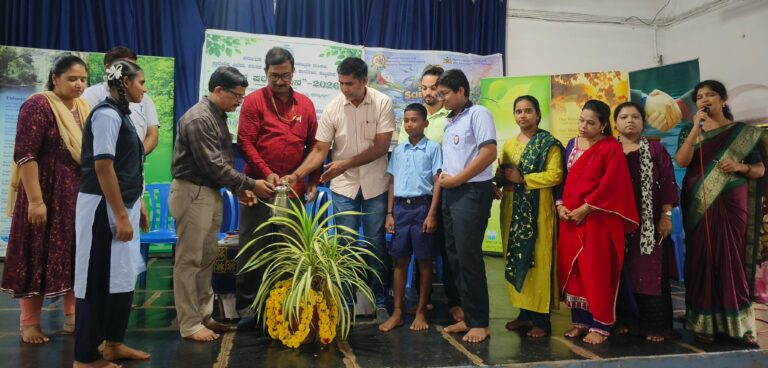 ಮುಂದಿನ ಭವಿಷ್ಯಕ್ಕಾಗಿ ಪರಿಸರ ಉಳಿಸಿಕೊಳ್ಳಬೇಕು: ಪರಿಸರ ಅಧಿಕಾರಿ ಬಿ. ಕೆ ಸಂತೋಷ್