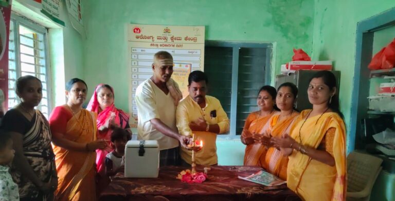 ಮುಂಡಗೋಡ ತಾಲೂಕಿನ ಇಂದೂರಿನ ಆರೋಗ್ಯ ಮತ್ತು ಕ್ಷೇಮ ಕೇಂದ್ರದಲ್ಲಿ ಪೋಲಿಯೋ ಲಸಿಕೆ ಚಾಲನೆ…..