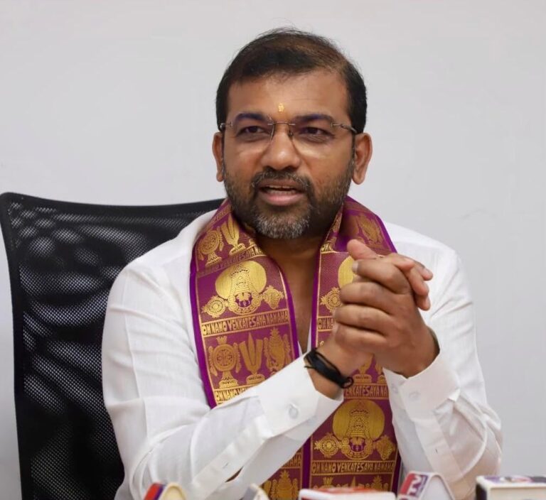 ತಿರುಮಲ ಪ್ರಥಮ ಆರತಿ ಸ್ವೀಕಾರಕ್ಕೆ ಸಿಎಂ ಡಿ.ಕೆ. ಶಿವಕುಮಾರ್ ಅವರ ಹೊಸ ಶಿಷ್ಟಾಚಾರ ಪ್ರಸ್ತಾಪ ಸ್ವಾಗತಾರ್ಹ: ಟಿಟಿಡಿ ಸದಸ್ಯ ಎಸ್. ನರೇಶ್ ಕುಮಾರ್
