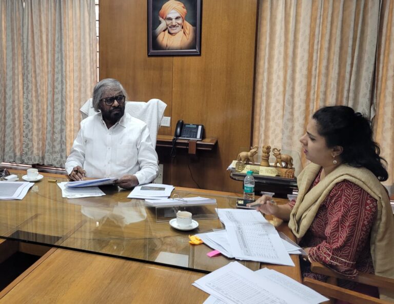 ಭೂಗರ್ಭಶಾಸ್ತ್ರ ತಜ್ಞರ ಅಭಿಪ್ರಾಯ ಪಡೆಯದೆ ಕೊಳವೆ ಬಾವಿ ಕೊರೆಸಬೇಡಿ: ಈಶ್ವರ ಖಂಡ್ರೆ