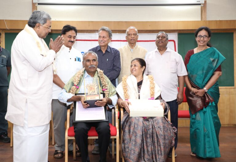 ಖಾದ್ರಿ ಶಾಮಣ್ಣ ಪತ್ರಿಕೋದ್ಯಮ ಪ್ರಶಸ್ತಿ ಪ್ರದಾನ: ಹಿರಿಯ ಪತ್ರಕರ್ತ ಉದಯಕುಮಾರ್ ಅವರಿಗೆ ಗೌರವ