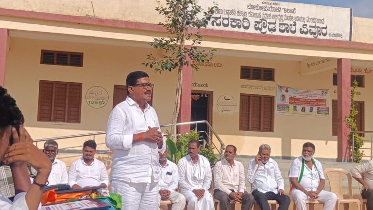 ಏವೂರು ಸರ್ಕಾರಿ ಪ್ರೌಢಶಾಲೆಯಲ್ಲಿ ವಿಜೃಂಭಣೆಯಿಂದ ಜರುಗಿದ 80ನೇ ಸ್ವಾತಂತ್ರ್ಯ ದಿನಾಚರಣೆ