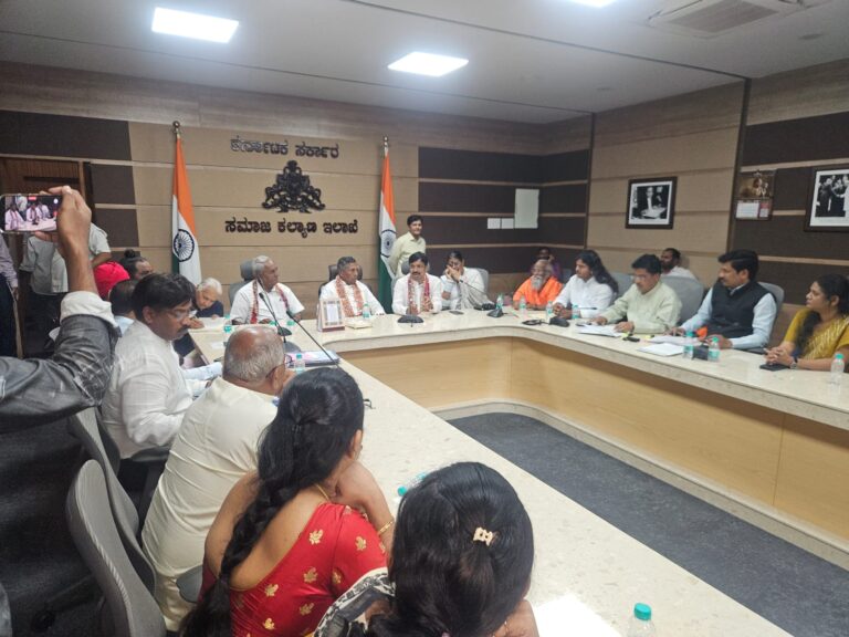 ಲಂಬಾಣಿ ಸಮುದಾಯದ ಎಲ್ಲಾ ಸಮಸ್ಯೆಗಳನ್ನು ಪರಿಹರಿಸಲಾಗುವುದು ಸಮಾಜ ಕಲ್ಯಾಣ ಸಚಿವ ಕೆಹೆಚ್. ಮುನಿಯಪ್ಪ