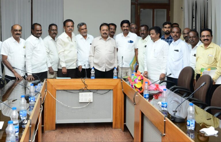 ರೈತರ ಬೆಳೆ ರಕ್ಷಣೆಗೆ ಜಲಸಂಪನ್ಮೂಲ ಸಚಿವರ ಆದ್ಯತೆ: ಎರಡು ದಿನಗಳಲ್ಲಿ ‘ಕಬಿನಿ ಕಟ್ಟು ನೀರು’ ಸಮಸ್ಯೆ ಇತ್ಯರ್ಥದ ಭರವಸೆ
